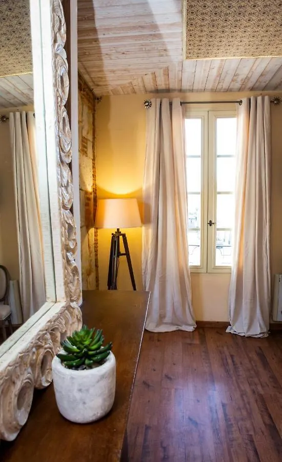 Cafe De France Bed & Breakfast Eauze